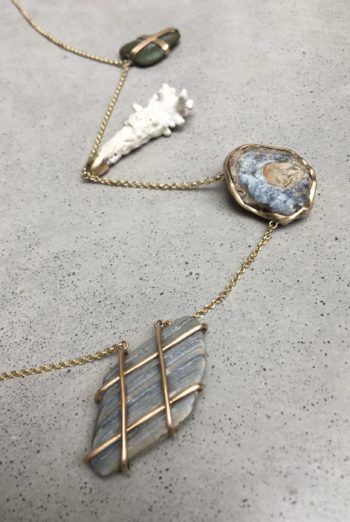 NATURAL STONES NECKLACE